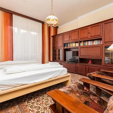 Zelazna 101 By Homeprime * Varsó