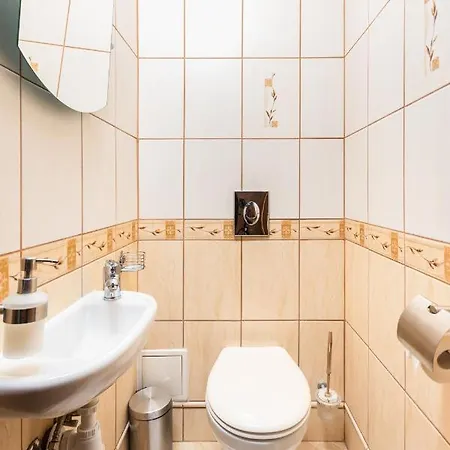 Zelazna 101 By Homeprime Apartman Varsó